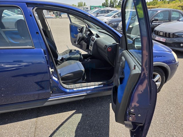 Opel corsa 1.2i xep 16v silverline 80, 2006 - afbeelding 6 van  39
