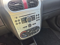 Opel corsa 1.2i xep 16v silverline 80, 2006 - afbeelding 17 van  39
