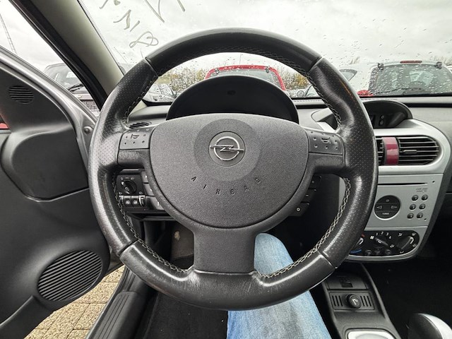 Opel corsa 1.3 dt cdti 16v essentia, 2004 - afbeelding 6 van  36