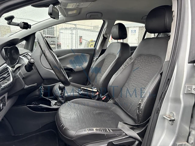 Opel corsa 1.4i cosmo, 2016 - afbeelding 2 van  48