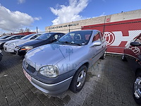 Opel corsa, 1999 - afbeelding 1 van  26