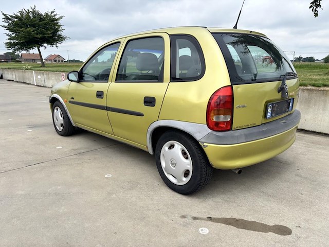 Opel corsa, 1999 - afbeelding 37 van  39