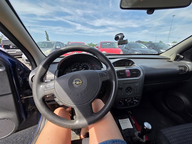 Opel corsa, 2004 - afbeelding 9 van  51