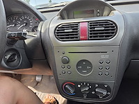 Opel corsa, 2004 - afbeelding 13 van  51