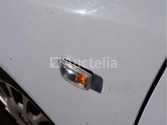 Opel corsa car - afbeelding 16 van  58