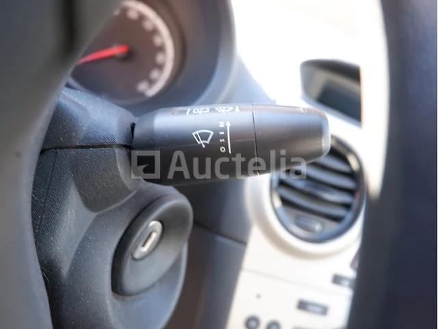 Opel corsa car - afbeelding 21 van  58