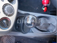 Opel corsa car - afbeelding 25 van  58