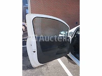 Opel corsa car - afbeelding 28 van  58