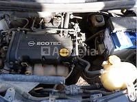 Opel corsa car - afbeelding 40 van  58
