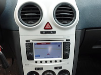 Opel corsa d - afbeelding 4 van  17