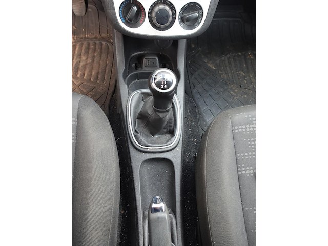 Opel corsa d - afbeelding 5 van  17