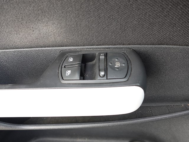 Opel corsa d - afbeelding 7 van  17