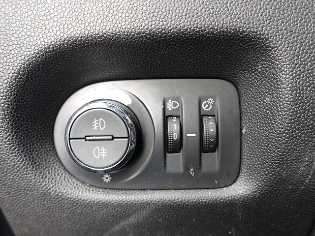 Opel corsa d - afbeelding 6 van  17