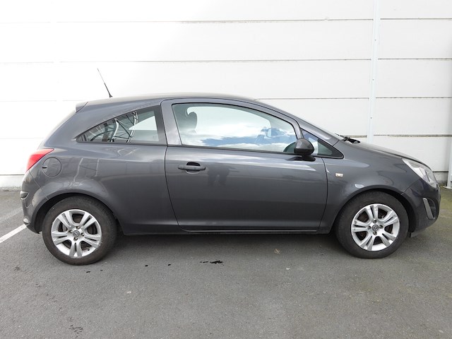 Opel corsa d - afbeelding 10 van  17