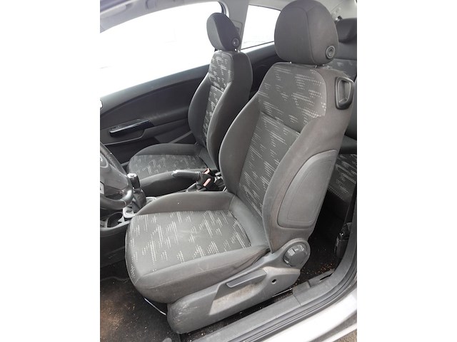 Opel corsa d - afbeelding 17 van  17