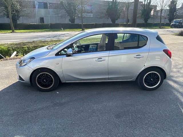 Opel corsa personenauto - afbeelding 9 van  20