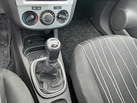 Opel corsa personenauto - afbeelding 3 van  11