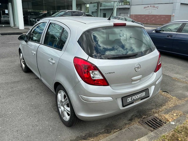 Opel corsa personenauto - afbeelding 7 van  11