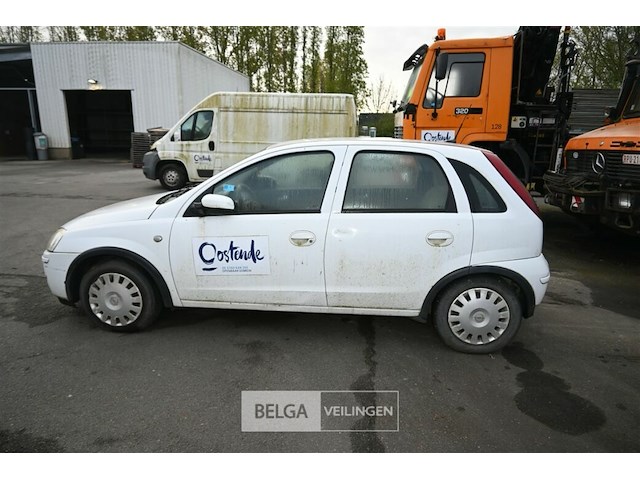Opel corsa personenwagen - afbeelding 9 van  20