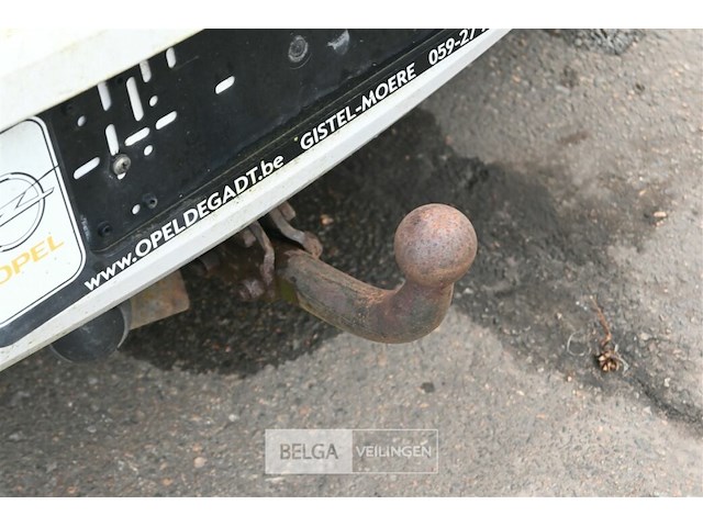 Opel corsa personenwagen - afbeelding 13 van  20