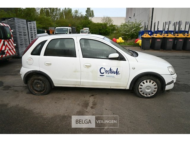 Opel corsa personenwagen - afbeelding 12 van  20