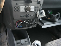Opel corsa personenwagen - afbeelding 18 van  20