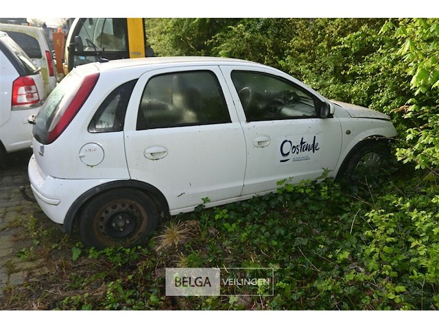 Opel corsa personenwagen - afbeelding 2 van  15