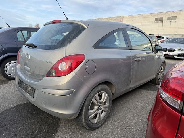 Opel corsa/1 3 cdti dpf, 2011 - afbeelding 24 van  29