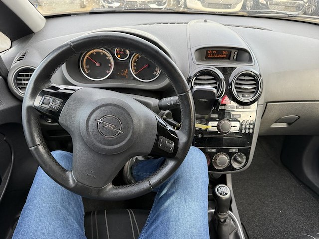 Opel corsa/1 3 cdti dpf, 2011 - afbeelding 29 van  29