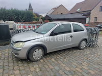 Opel corsa - afbeelding 1 van  2