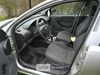 Opel corsa - afbeelding 8 van  18