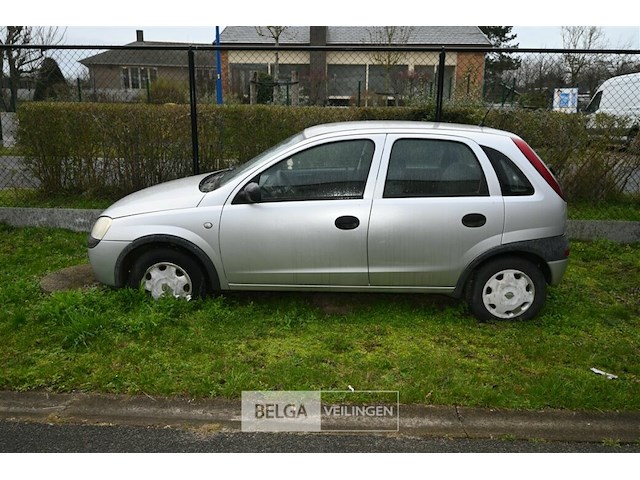 Opel corsa - afbeelding 11 van  18