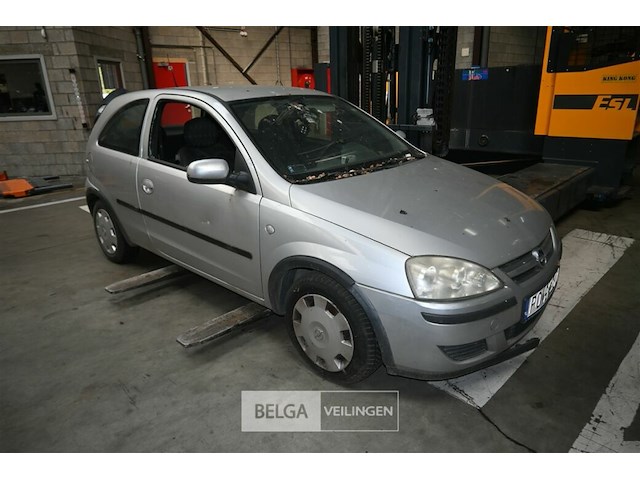 Opel corsa - afbeelding 1 van  7