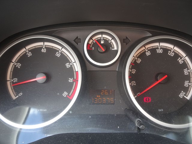 Opel corsa - afbeelding 8 van  11