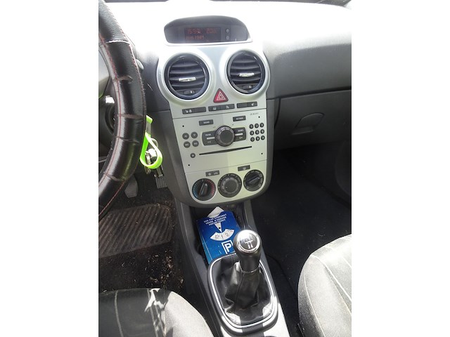 Opel corsa - afbeelding 9 van  11