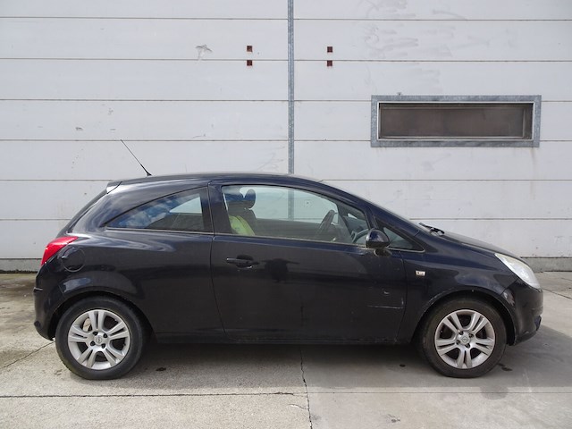 Opel corsa - afbeelding 11 van  11