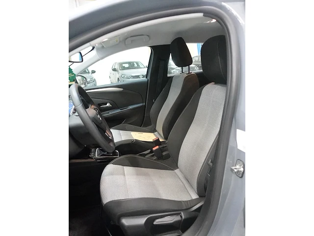 Opel corsa - afbeelding 17 van  21