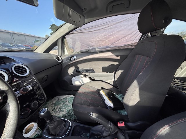 Opel corsa - afbeelding 12 van  16