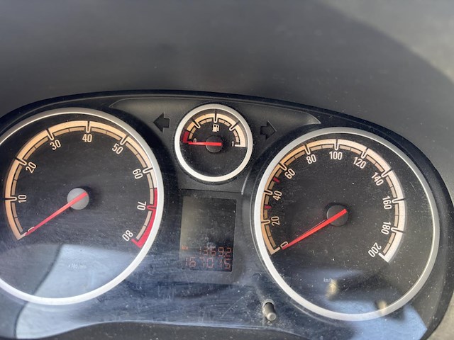 Opel corsa - afbeelding 8 van  16