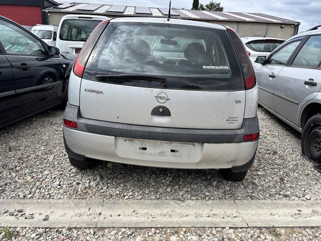 Opel corsa - afbeelding 8 van  12