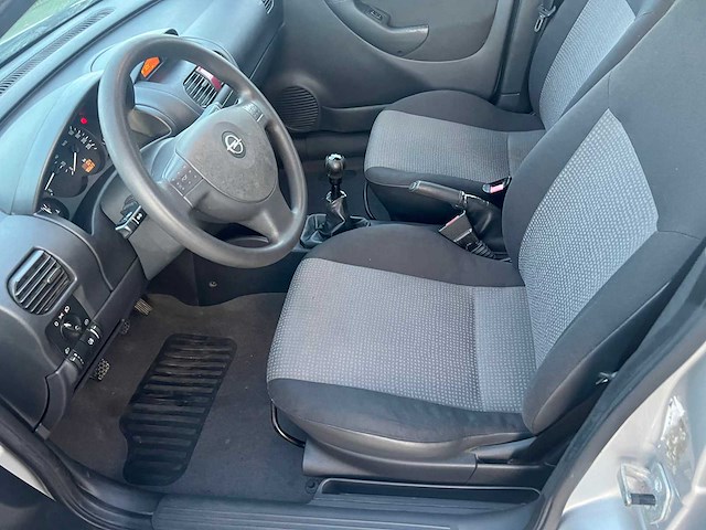 Opel corsa - afbeelding 10 van  20