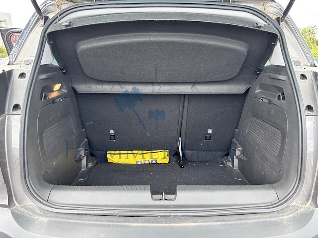 Opel crossland, 1.2 turbo ultimate s/s 130 at,2021 - afbeelding 19 van  32