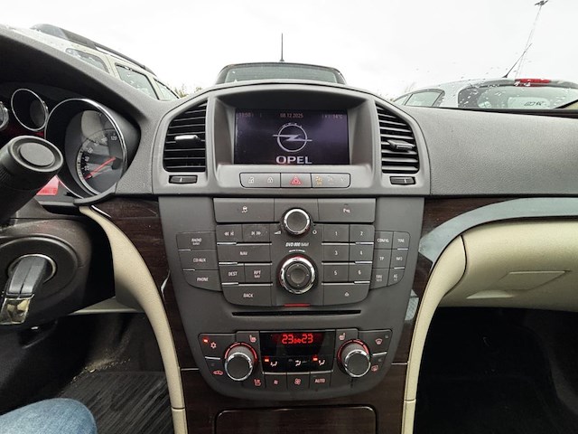 Opel insignia 2.0 cdti cosmo dpf 160 at, 2010 - afbeelding 29 van  29