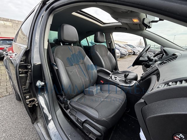 Opel insignia 5p/d 2.0 cdti ecoflex business start/stop dpf, 2012 - afbeelding 16 van  29