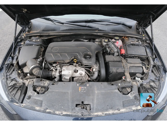 Opel insignia sports tourer - afbeelding 38 van  72