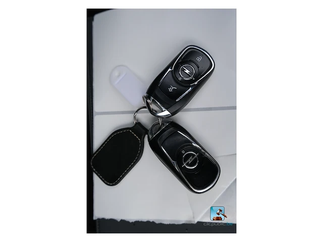 Opel insignia sports tourer - afbeelding 70 van  72