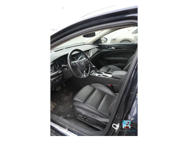 Opel insignia sports tourer - afbeelding 72 van  72