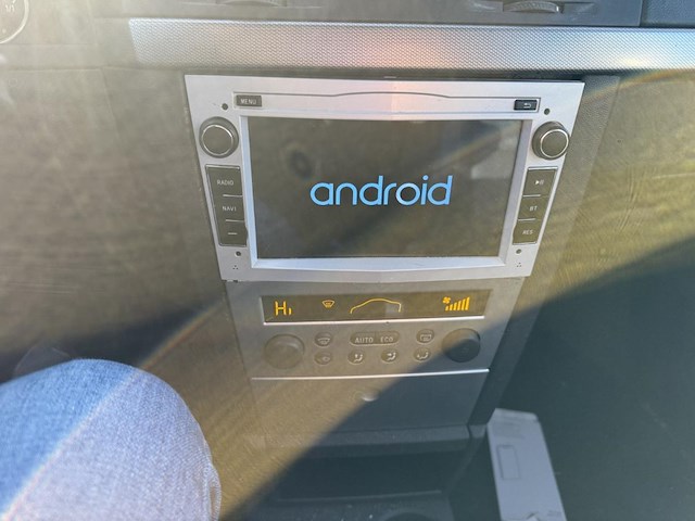 Opel meriva 1.8i xe 16v cosmo easytronic 125 at, 2004 - afbeelding 4 van  31