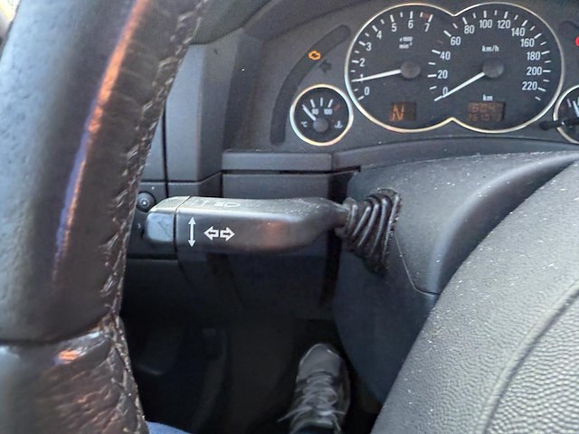 Opel meriva 1.8i xe 16v cosmo easytronic 125 at, 2004 - afbeelding 8 van  31