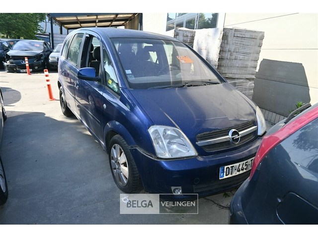 Opel meriva, enkel voor vergunninghouders en erkende centra voor verschroting - afbeelding 1 van  11